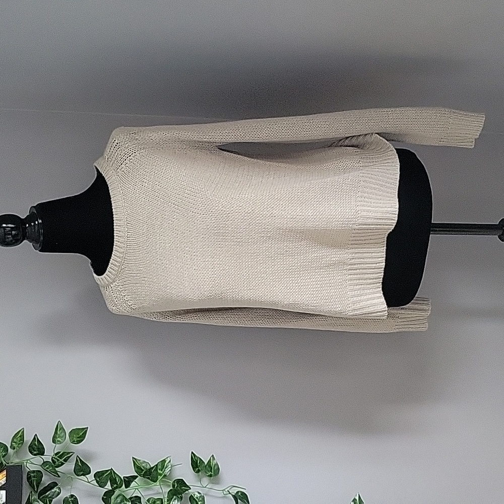 RETROD Cut-out sweater